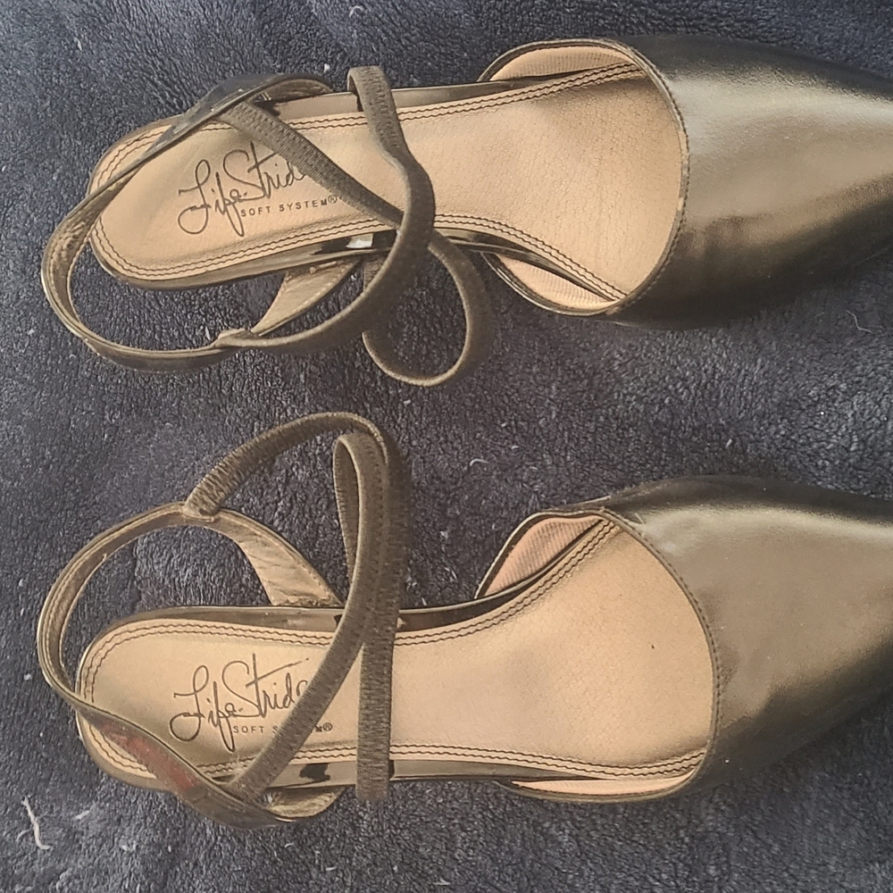 Life Stride Women's Black Strappy Heels